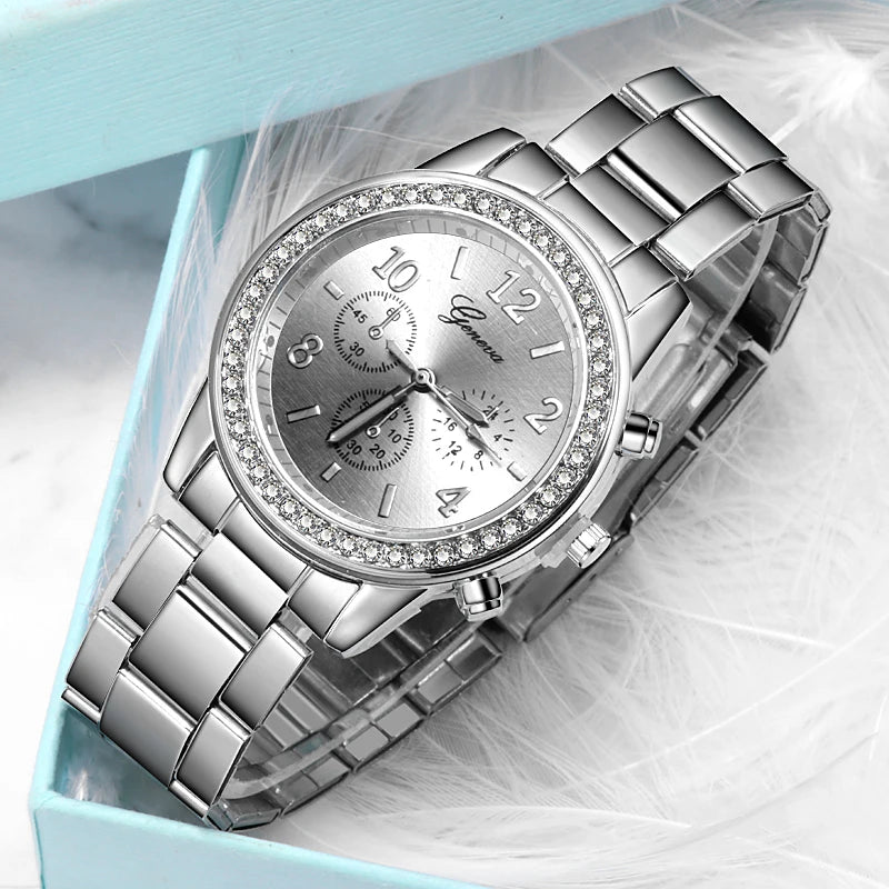 Montres Pour Femmes Genève Classique Luxe Montre Strass Femmes Montres Dames Mode or Montre Horloge Reloj Mujer Montre Femme